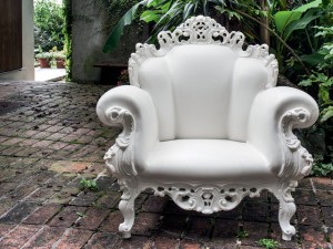 fauteuil magis proust blanc location mobilier d'extérieur