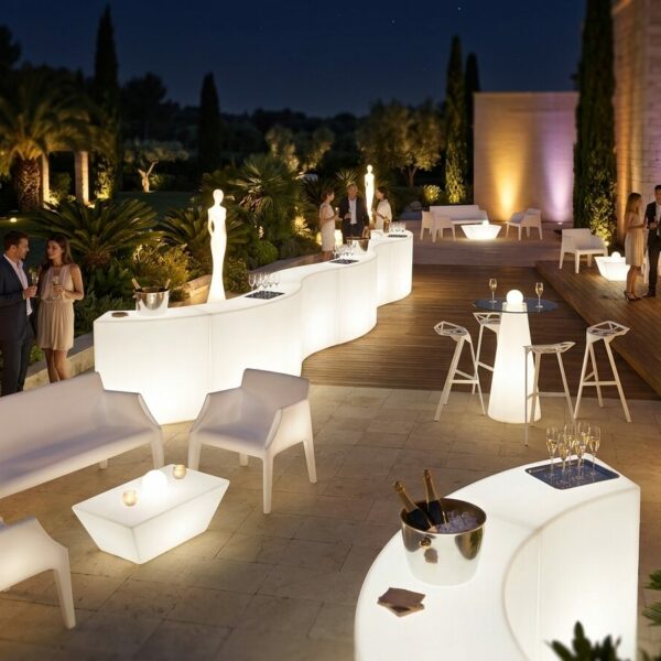 comptoir snake - peak - slide- lampe penelope - myyour- stool one - magis-